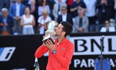 开云体育官网-关于法国网球队力克意大利网球队，德约科维奇制霸全场的信息