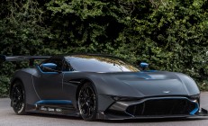 开云官网-赛道与球场，当F1争冠战火遇上掘金速胜湖人