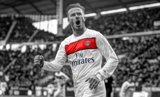 开云体育中国官网-逆转的艺术，从绿茵场到羽毛球场，永不放弃的胜利哲学