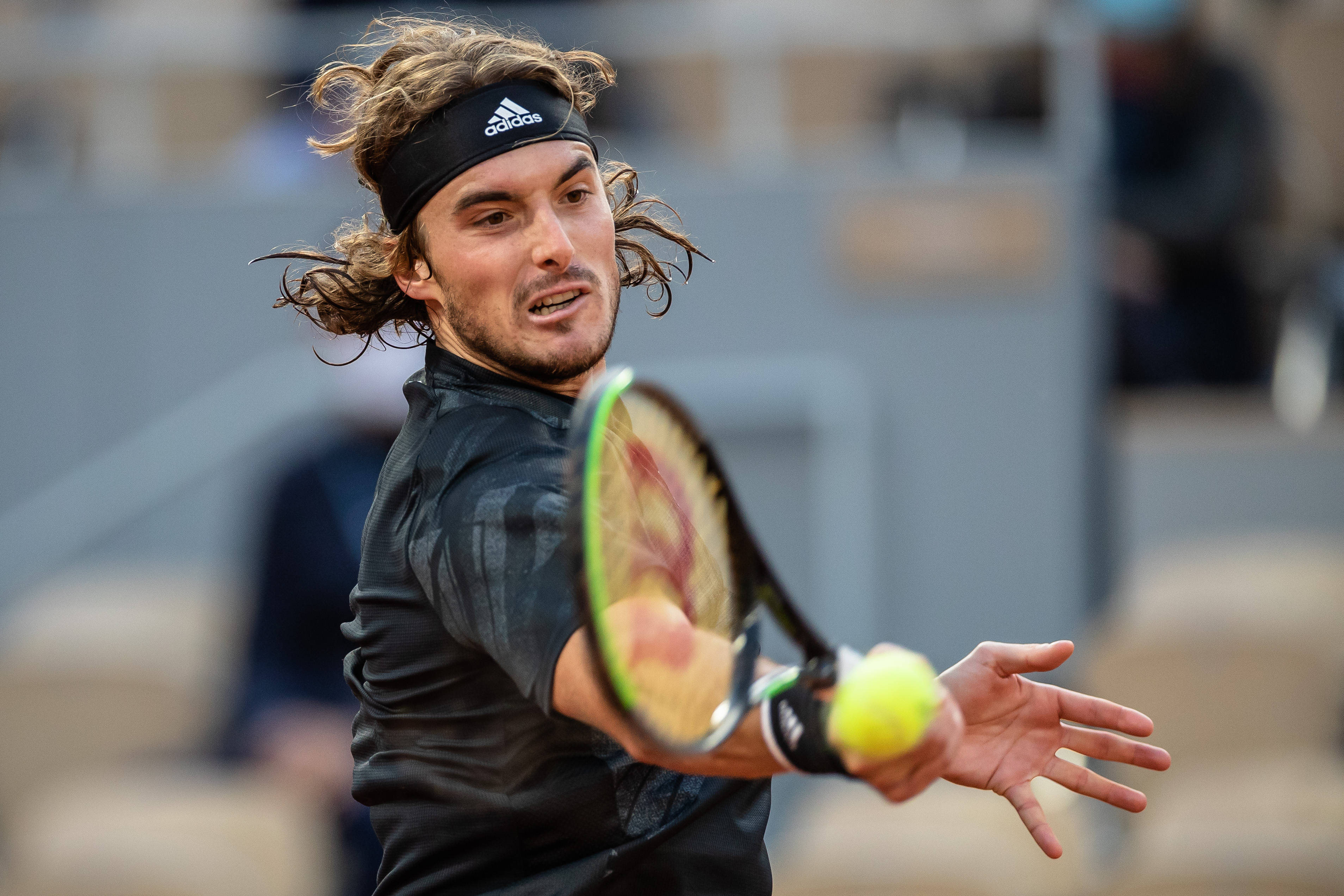 美国网球队逆转法国网球队,西西帕斯三分雨点燃全场 美国网球队逆转法国网球队,西西帕斯三分雨点燃全场