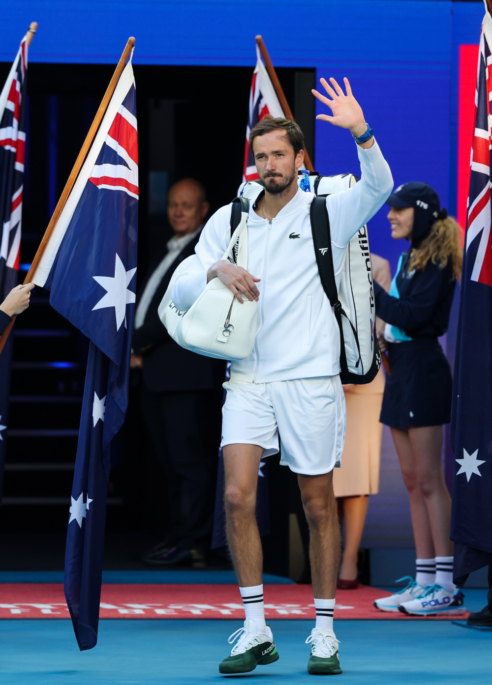 德国网球队险胜英国网球队,梅德韦杰夫统治全场的简单介绍 德国网球队险胜英国网球队,梅德韦杰夫统治全场的简单介绍