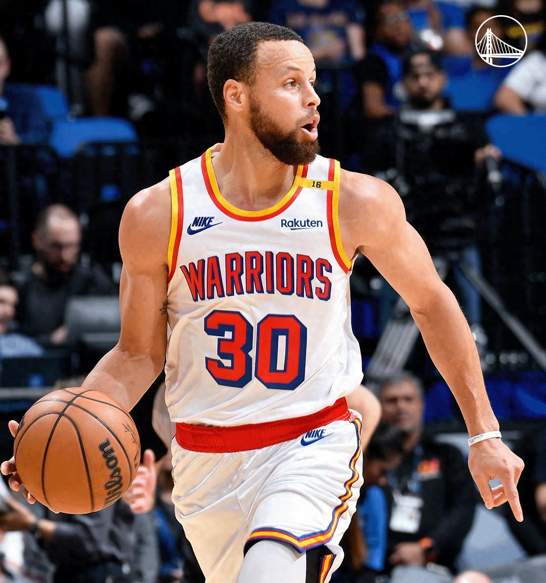 勇士逆转鹈鹕,库里砍下31分的简单介绍 勇士逆转鹈鹕,库里砍下31分的简单介绍