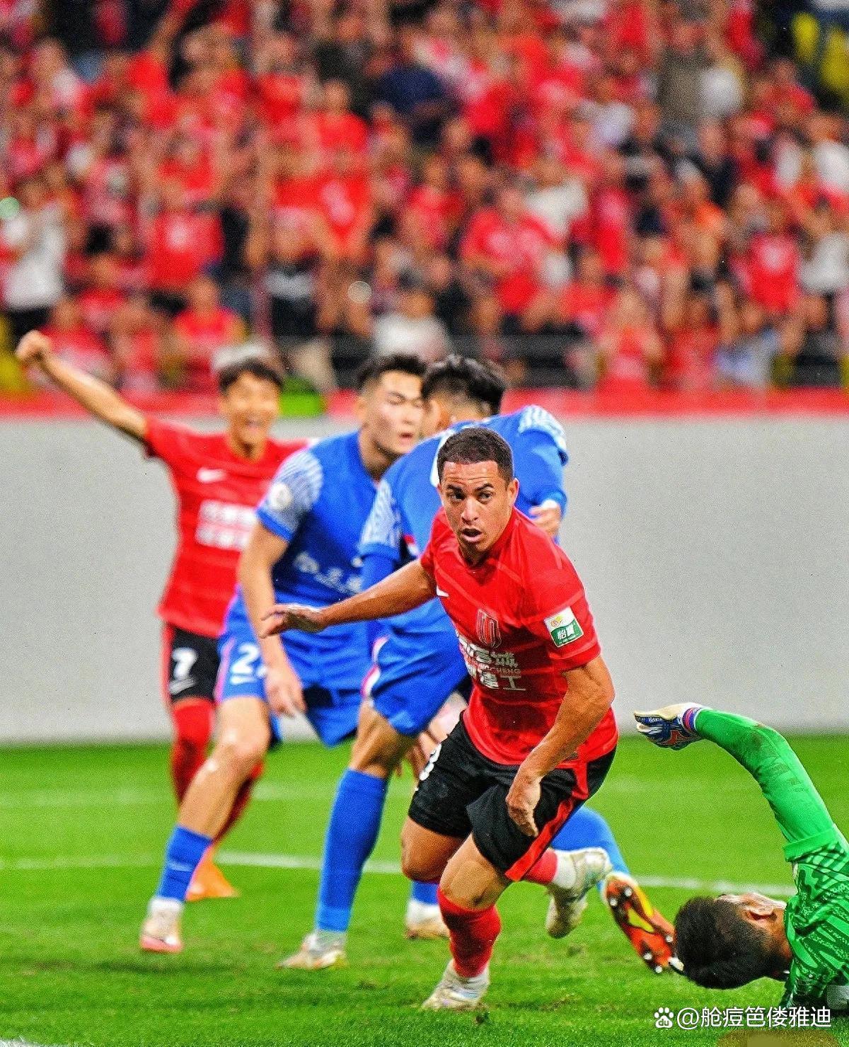 球队展现团队合作力取得胜利的简单介绍 球队展现团队合作力取得胜利的简单介绍