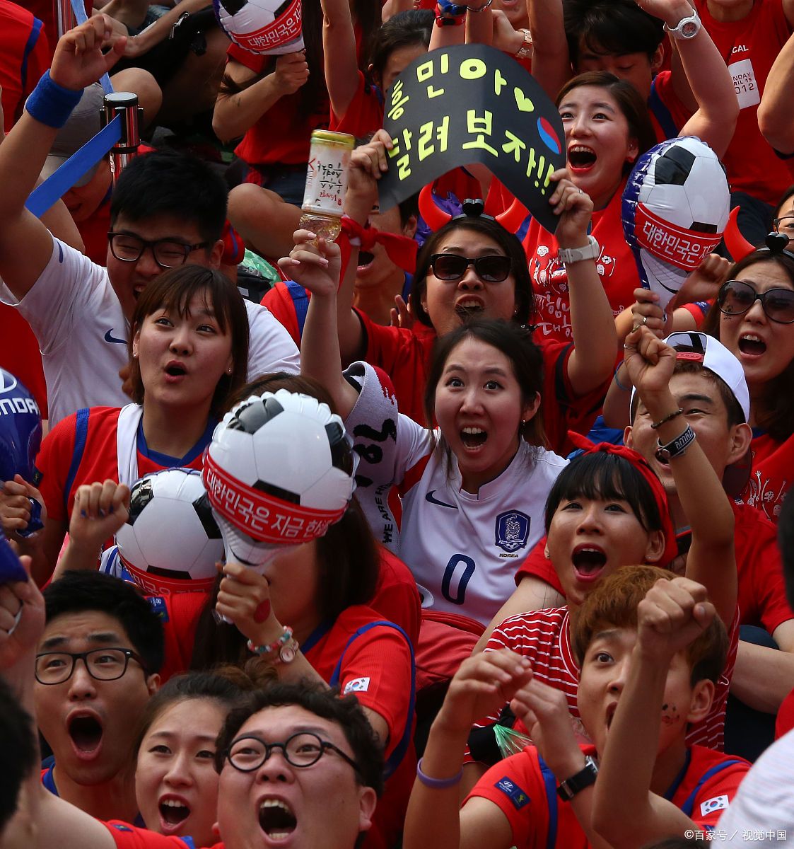 关于战队的比赛经历成为球迷们热议话题的信息 关于战队的比赛经历成为球迷们热议话题的信息