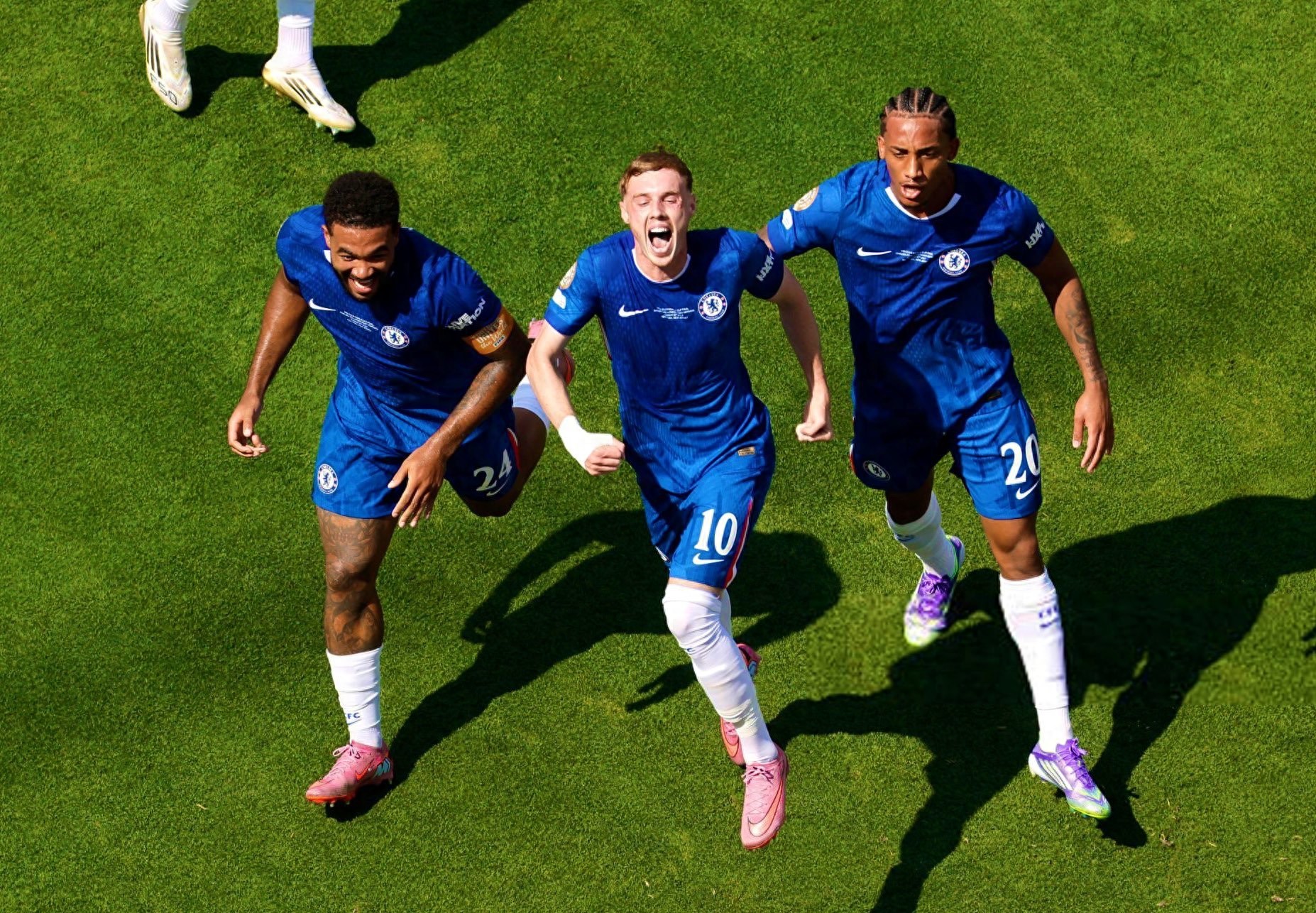 切尔西逆转韩国，贝林厄姆状态火热的简单介绍