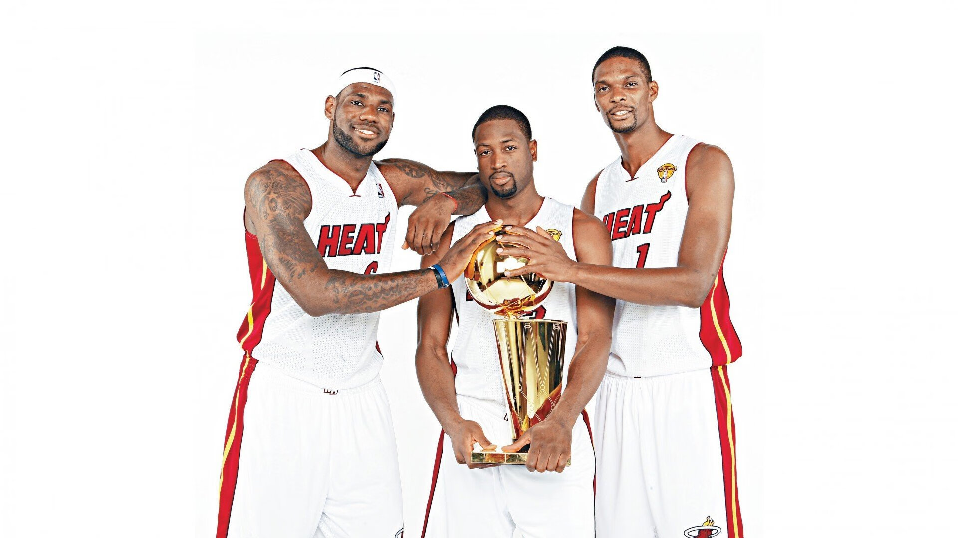 恩比德关键先生本色尽显，湖人掀翻老鹰背后的战术博弈