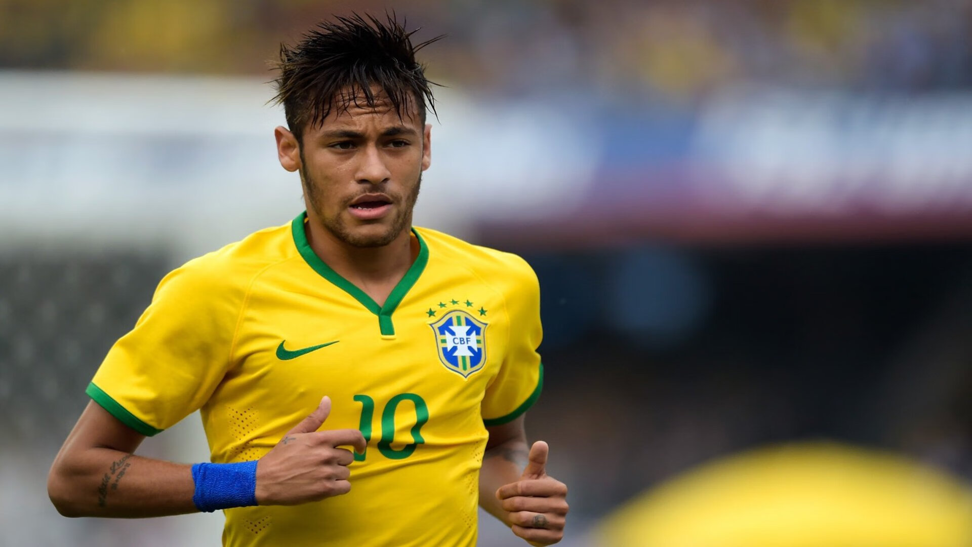 北欧冰刃对阵地中海烈焰，加维如何以节奏魔法点燃芬兰与比利亚雷亚尔的战术对决