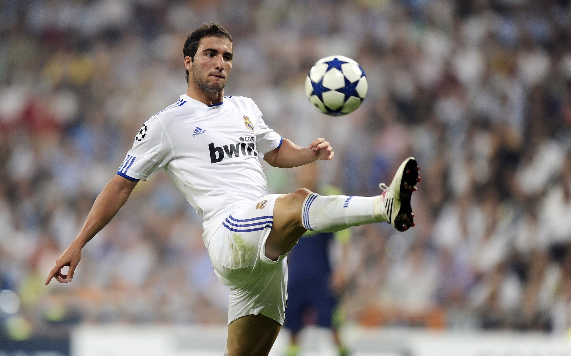 摩洛哥新星闪耀，姆巴佩火热状态改写欧洲足坛格局